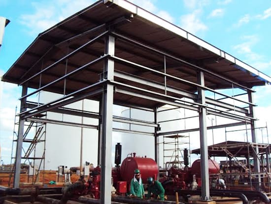 Construcción de Facilidades de Superficie